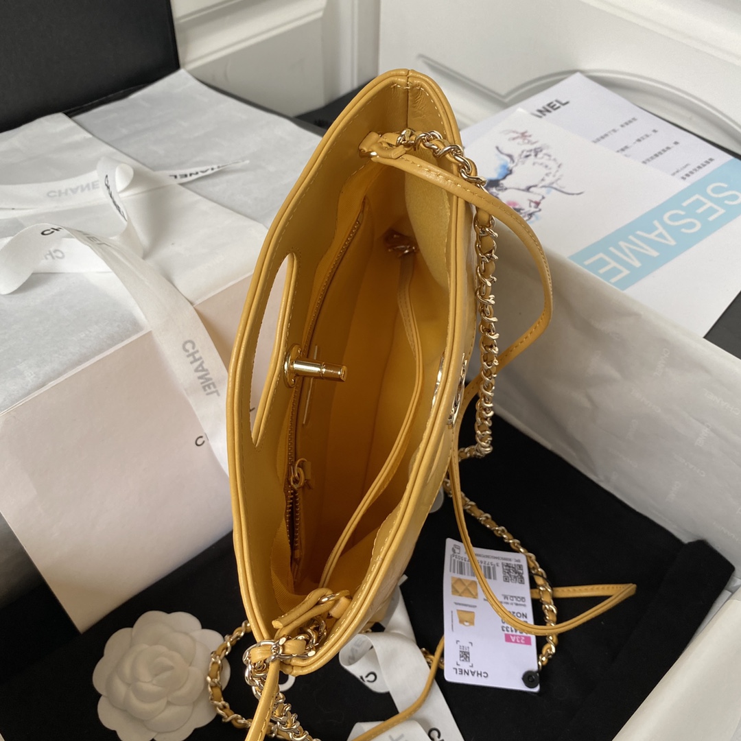 [Tops] CHANEL Mini 31bag 22x23x5.5cm - Yellow