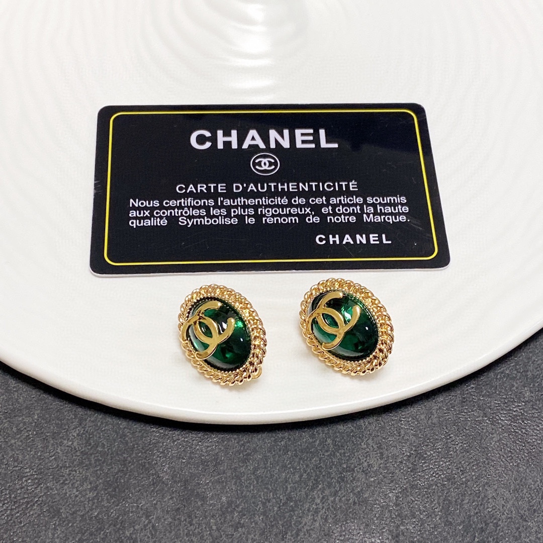 [TOP] CHANEL Double C Earrings - Ear Clip