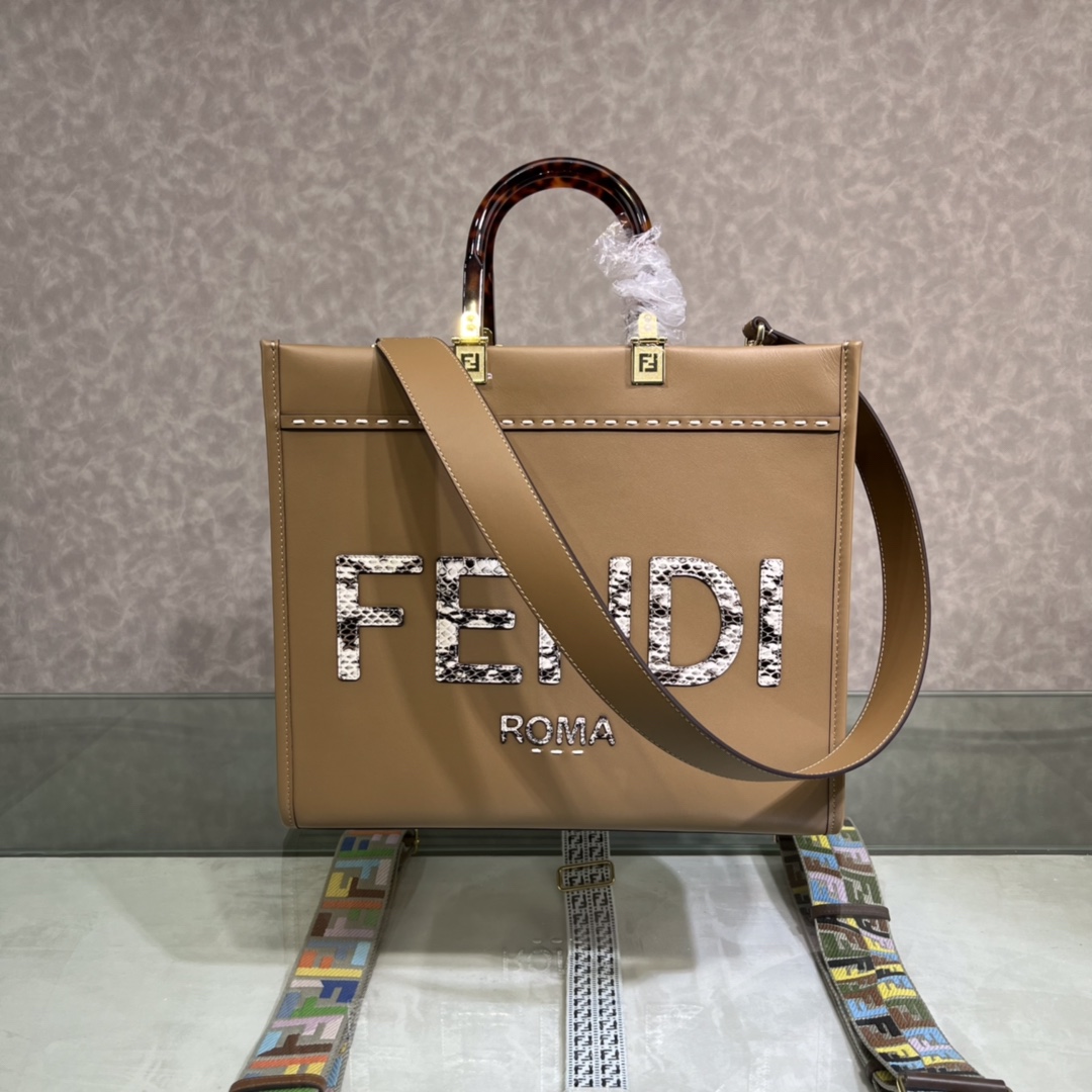 [TOP] FENDI Sunshine Tote Bag Medium