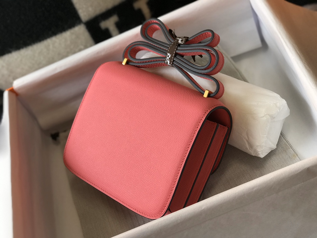 [TOP] HERMES Constance epsom 19/23 CM- Pink & GHW