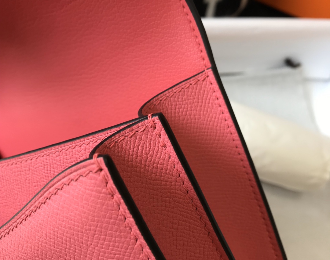 [TOP] HERMES Constance epsom 19/23 CM- Pink & GHW