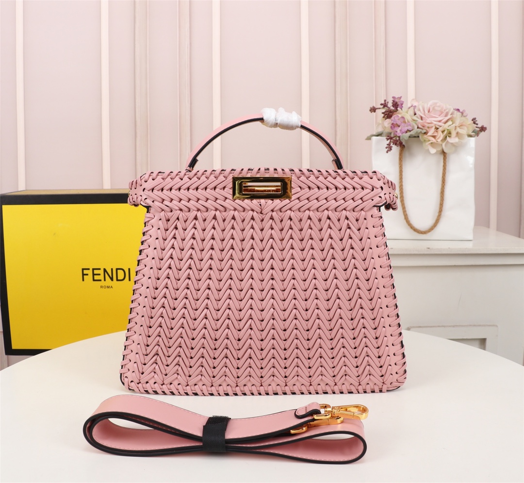 [TOP] FENDI Peekaboo ISeeU Handbag - Pink