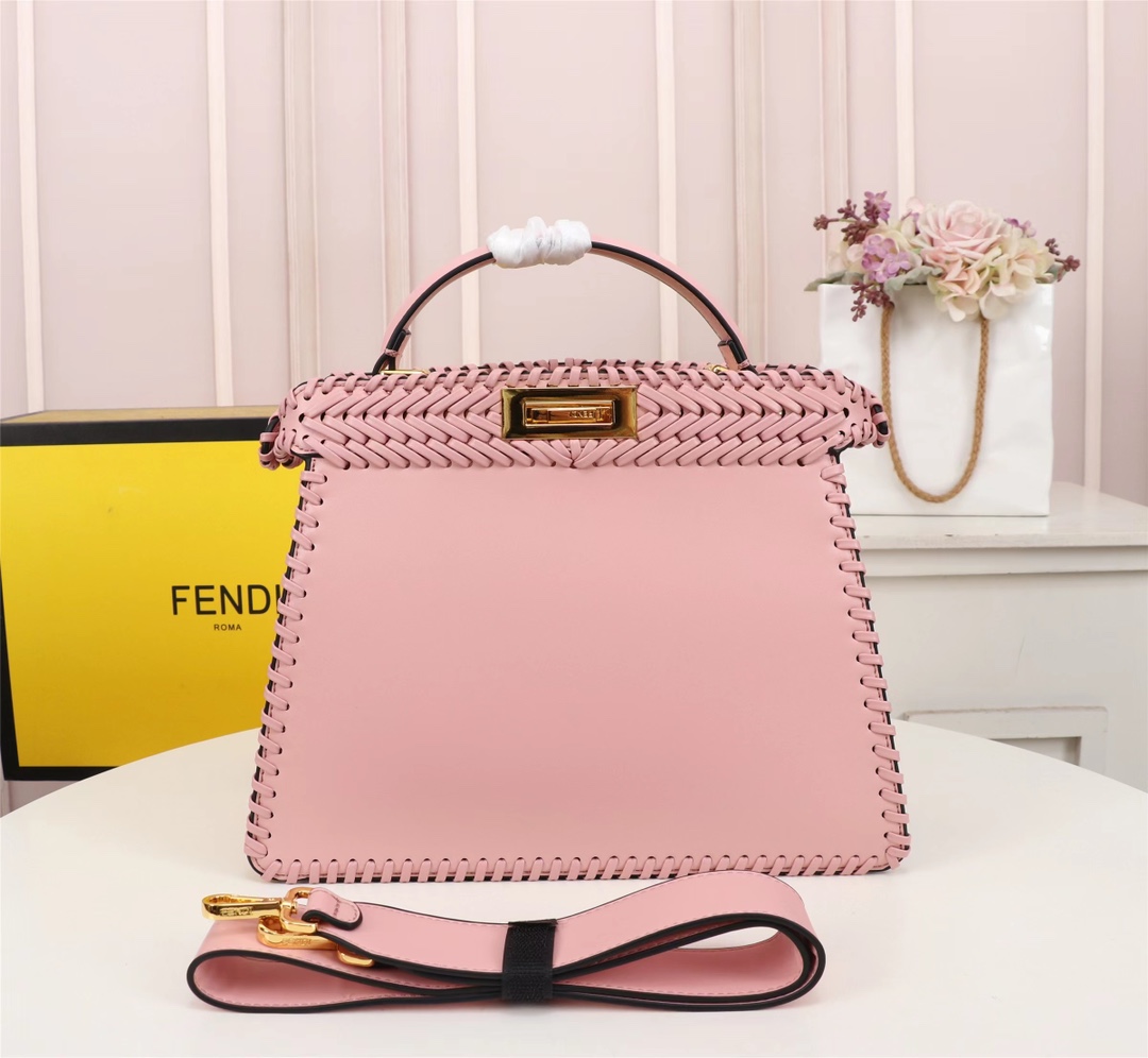 [TOP] FENDI Peekaboo ISeeU Handbag - Pink