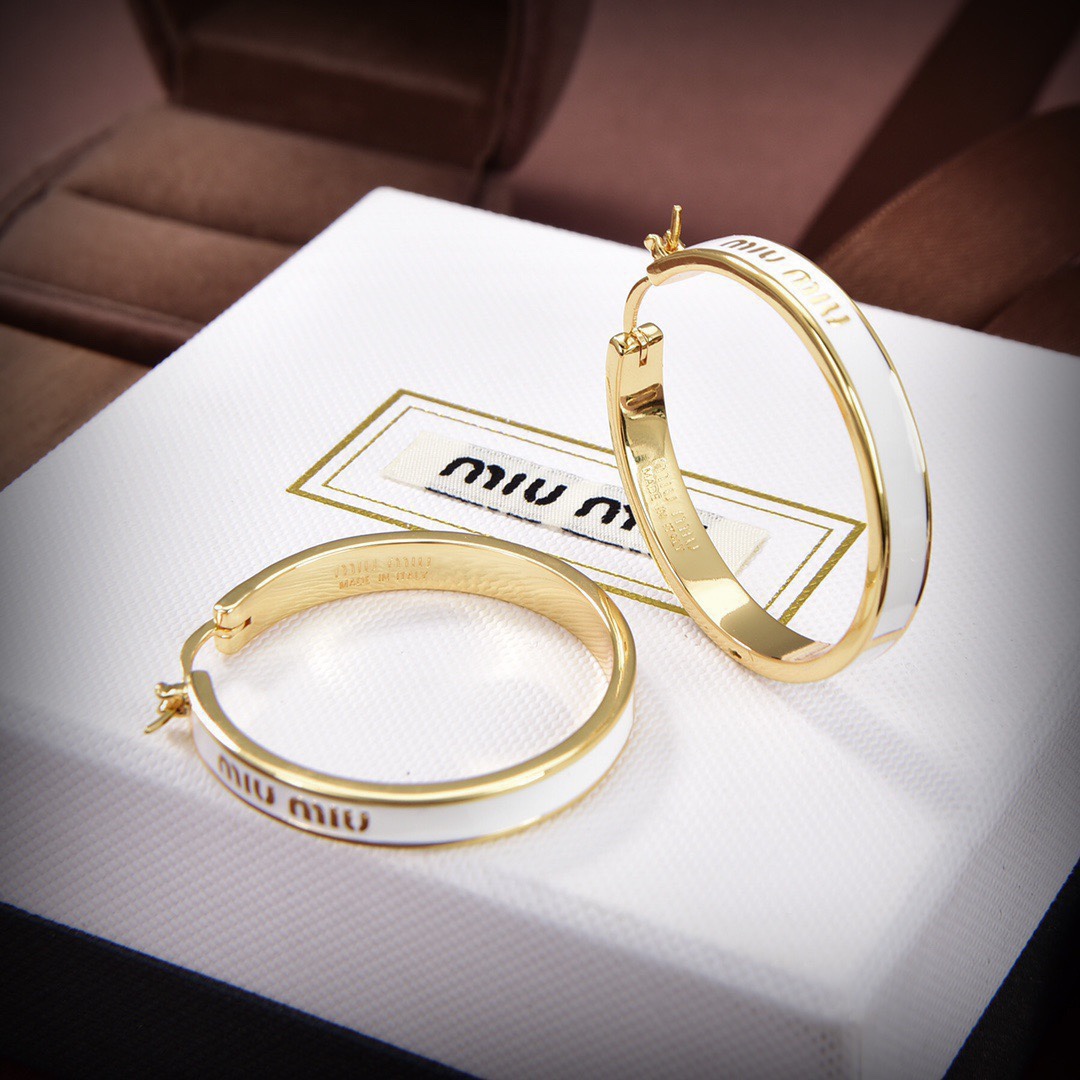 [TOP] Miu Miu LOGO Earrings - 2 Colors