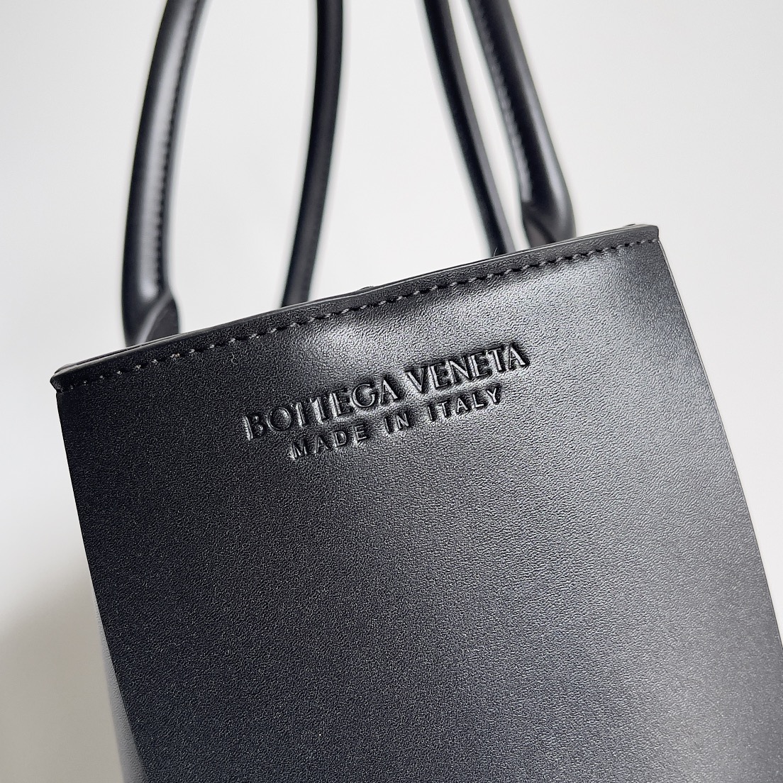 [TOP] Bottega Veneta BV Clicker Bags - Black