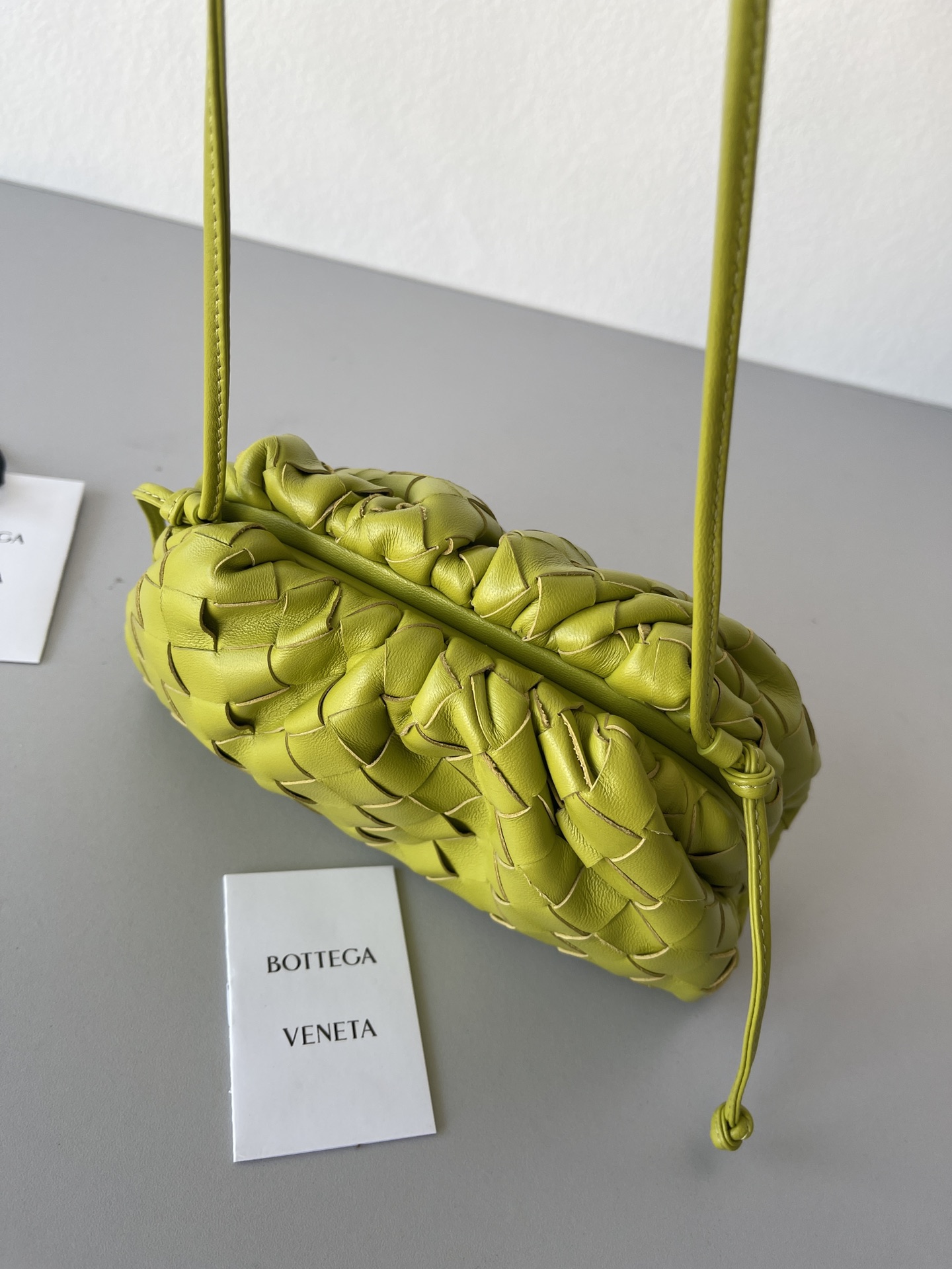 [TOP] Bottega Veneta BV Mini Pouch Bags - Green