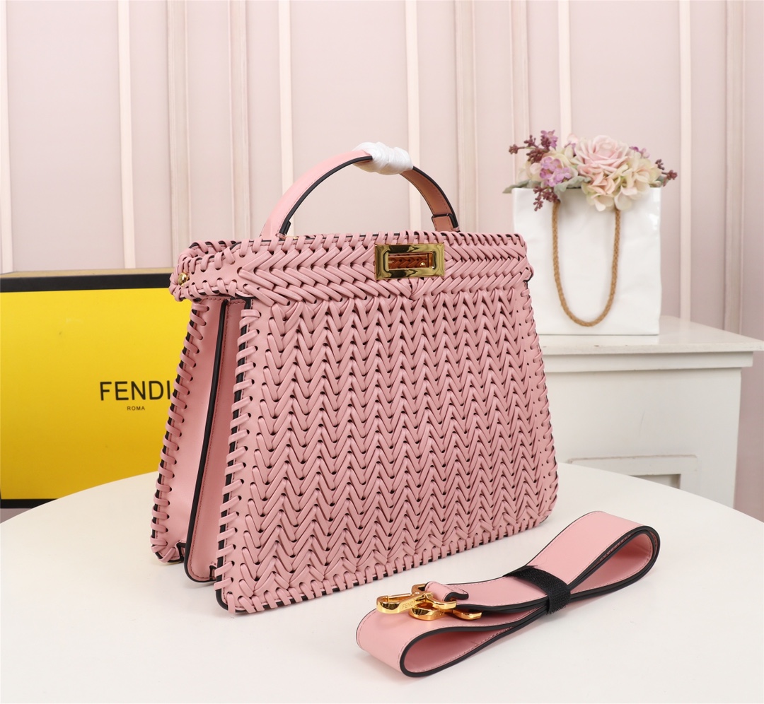 [TOP] FENDI Peekaboo ISeeU Handbag - Pink