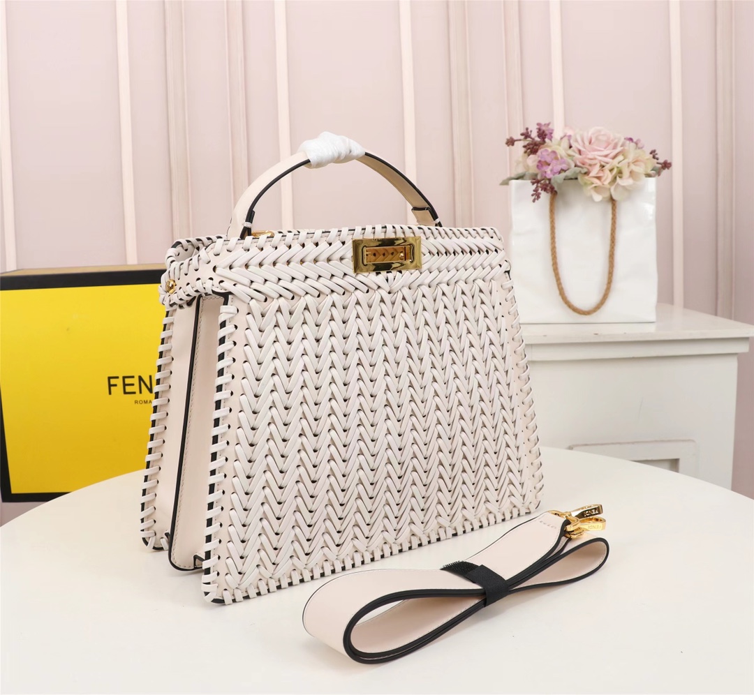 [TOP] FENDI Peekaboo ISeeU Handbag 33cm - White