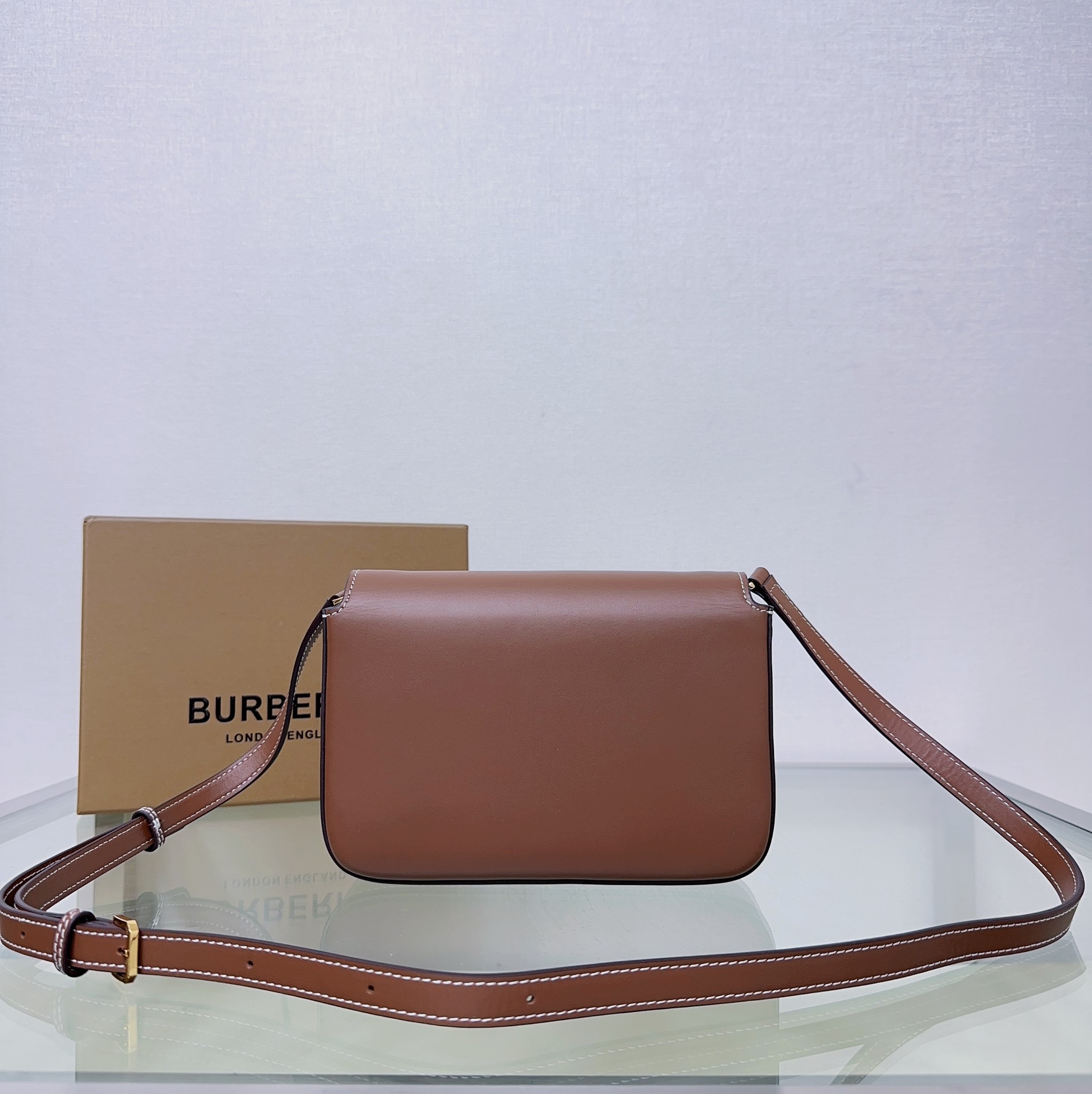 [TOP] BURBERRY Crossbody Bag