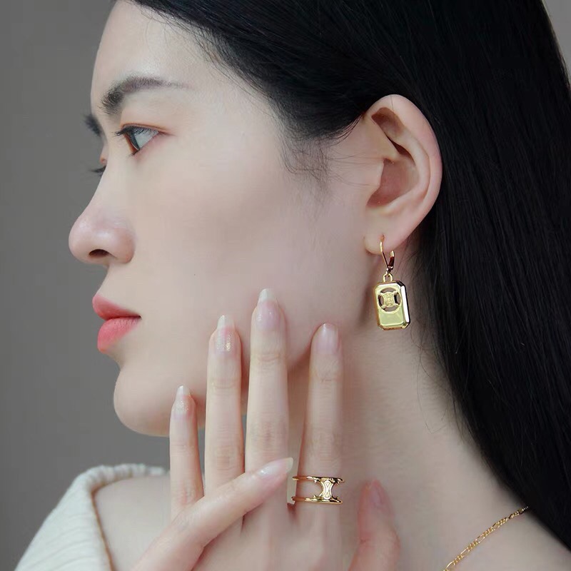 [TOP] CELINE Earrings - Gold