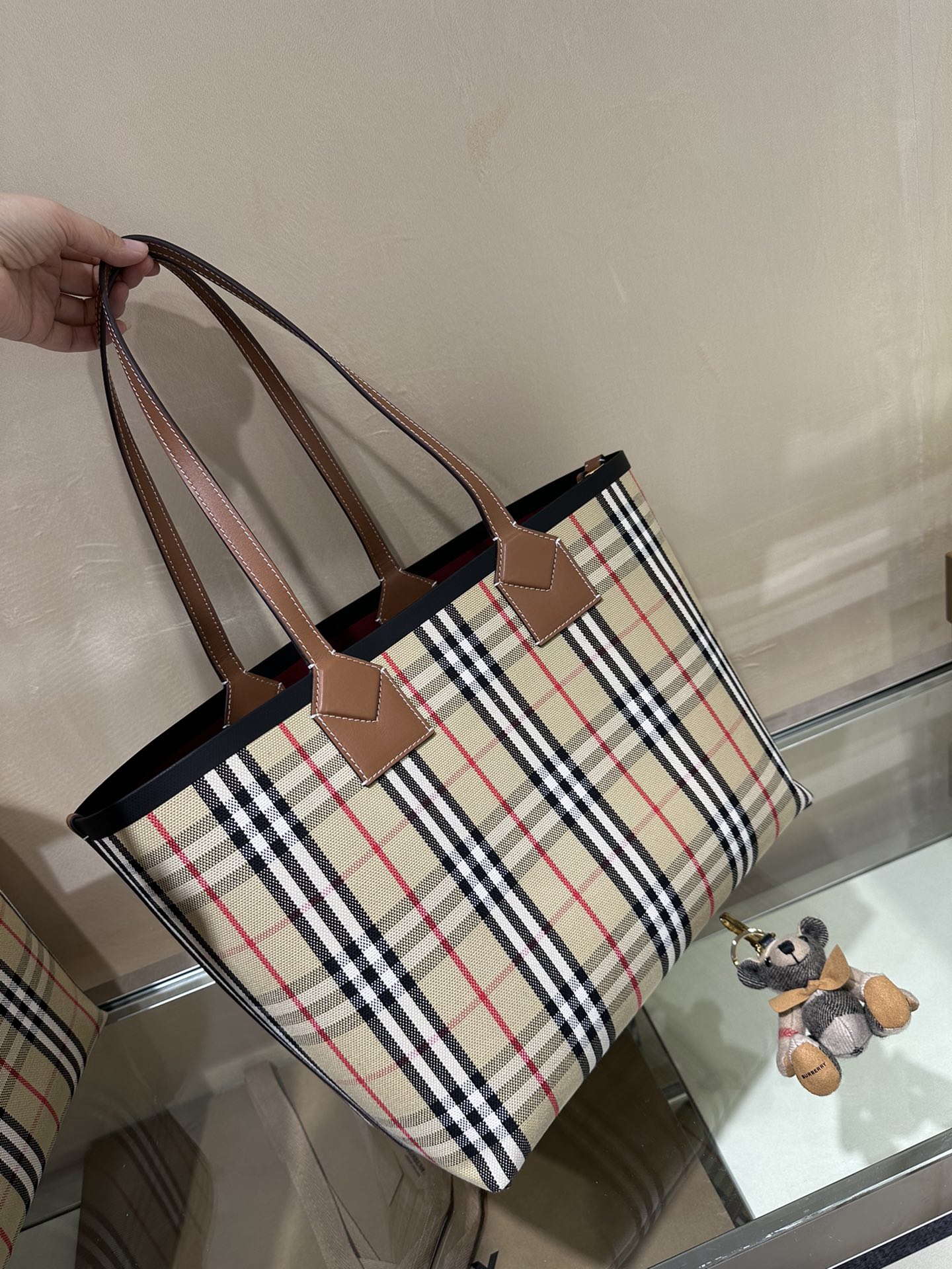 [TOP] BURBERRY Medium Canvas Tote 51.3x18.5x29 CM