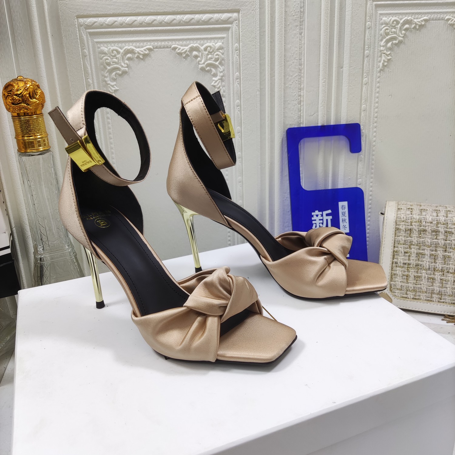 [TOP] Balmain Metal Buckle High Heel Sandals - Beige