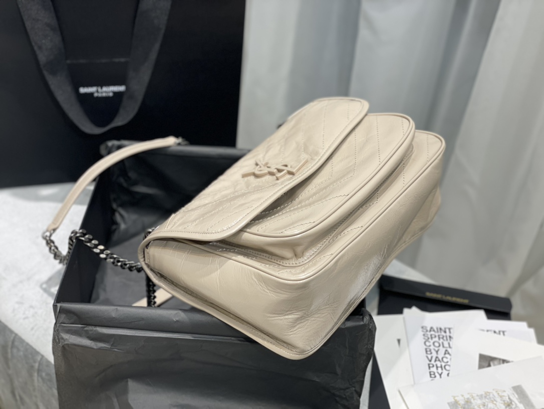 [Top] Yves Saint Laurent YSL Medium Niki Wrinkles Leather Bag - Khaki