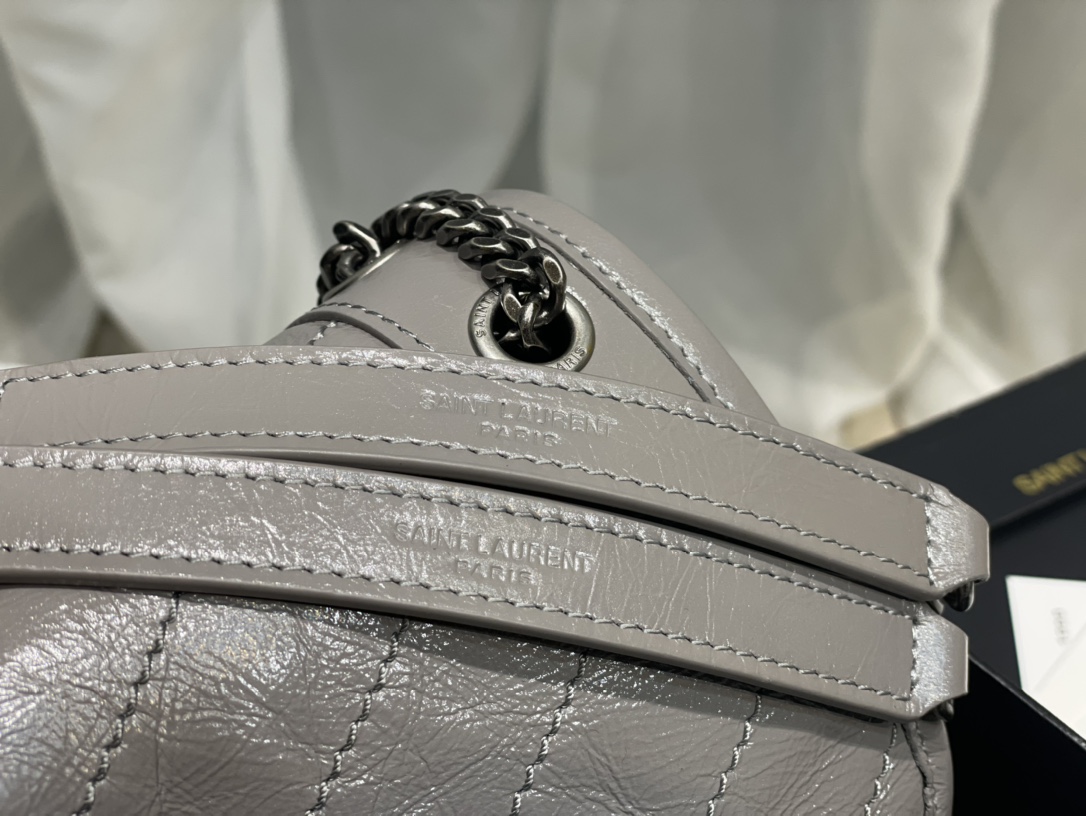 [Top] Yves Saint Laurent YSL Small Niki Wrinkles Leather Bag - Elephant Gray