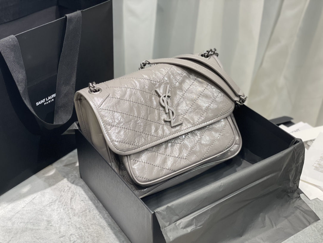 [Top] Yves Saint Laurent YSL Medium Niki Wrinkles Leather Bag - Elephant Gray