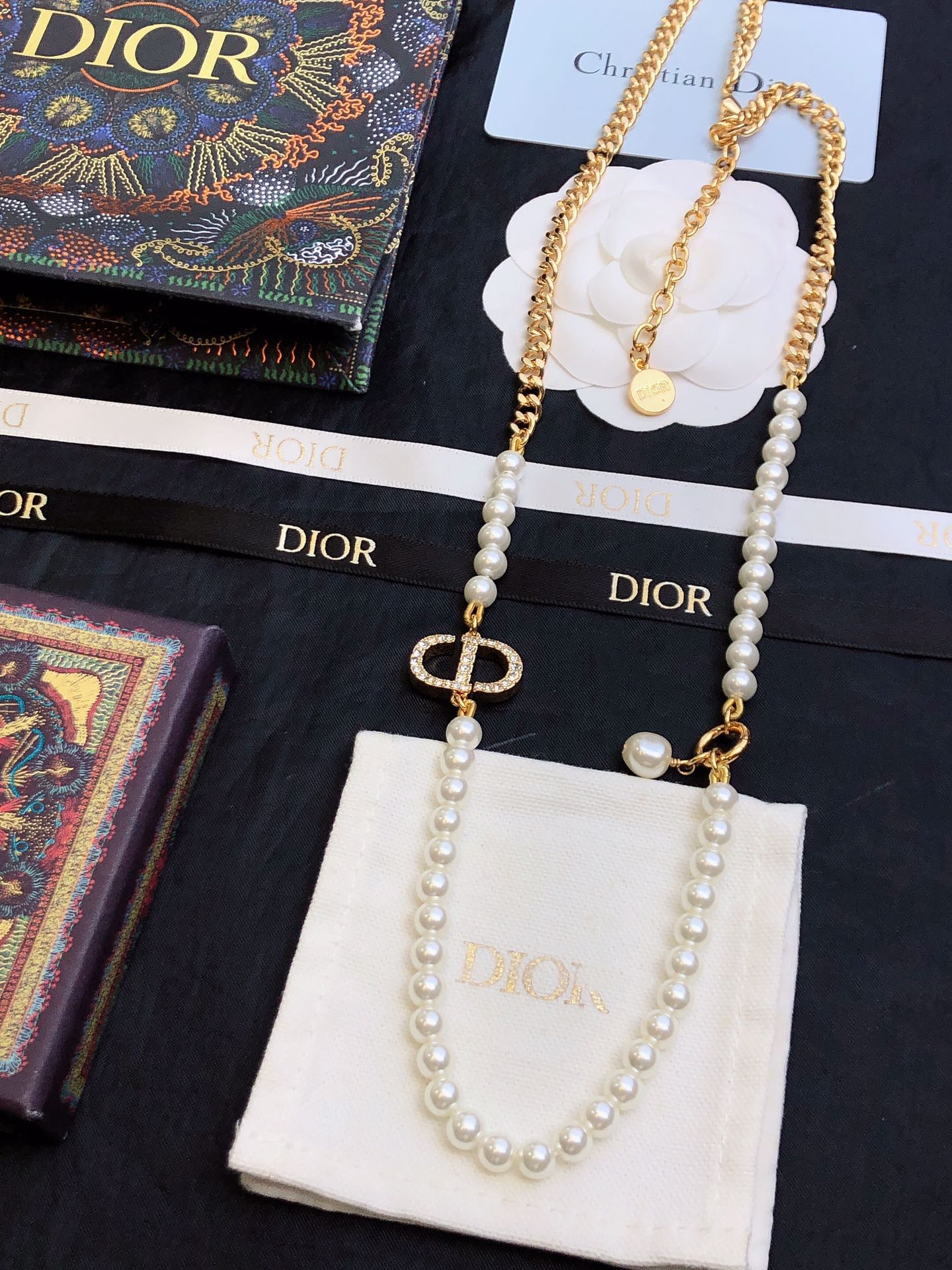 [TOP] Christian Dior Pearl Necklaces