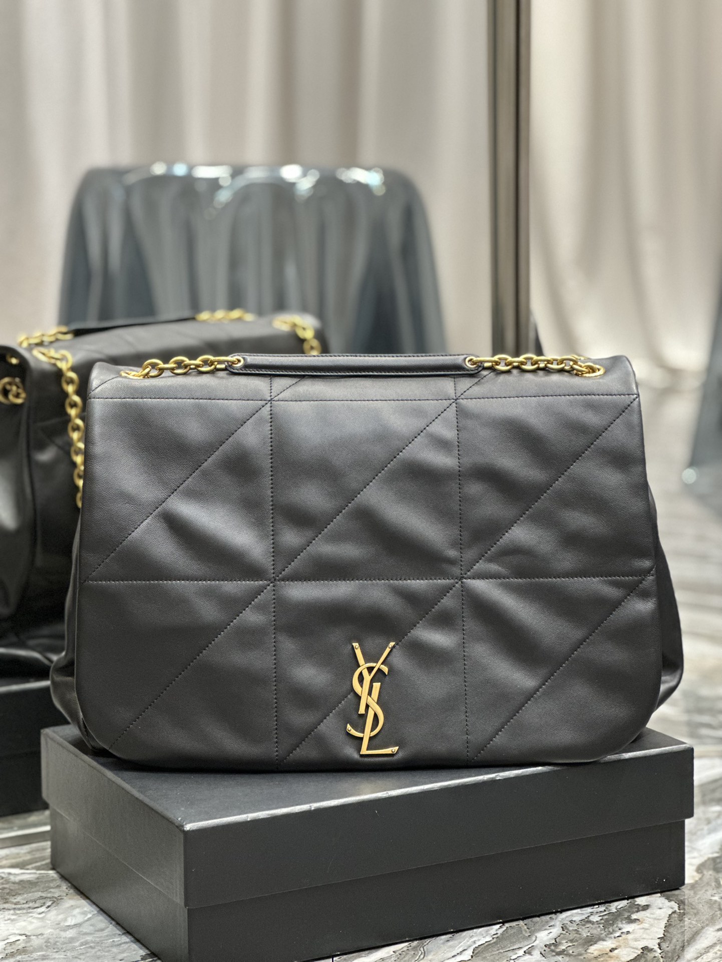 [TOP] Yves Saint Laurent YSL JAMIE Bag - Black & GHW - Lambskin
