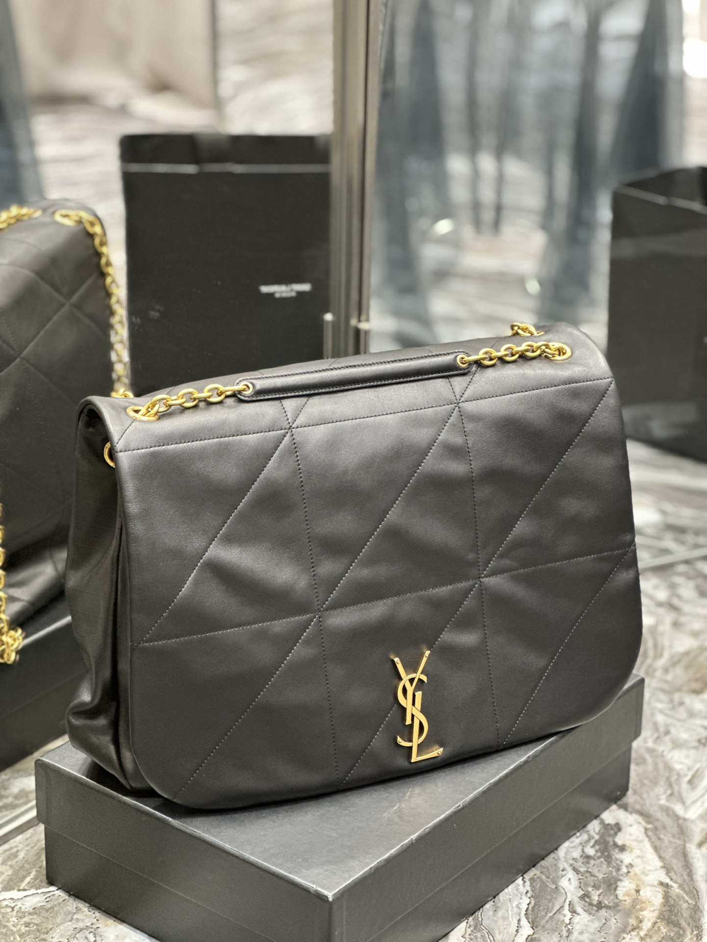 [TOP] Yves Saint Laurent YSL JAMIE Bag - Black & GHW - Lambskin
