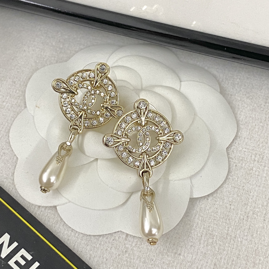[TOP] CHANEL Pearl Dounble C Earrings