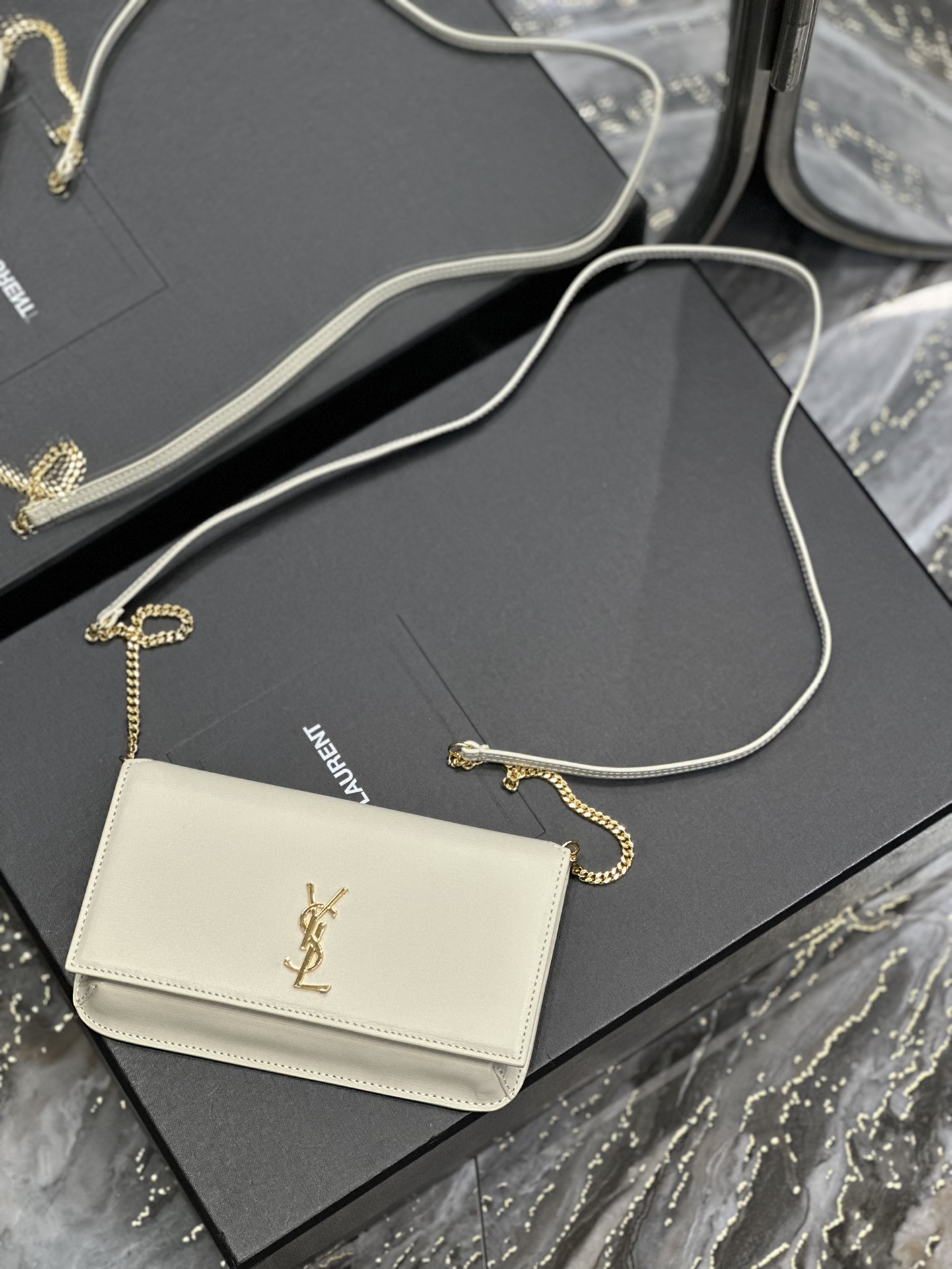 [TOP] Yves Saint Laurent YSL Monogram Phone Holder MINI Bag - White & GHW - Hand Rubbing