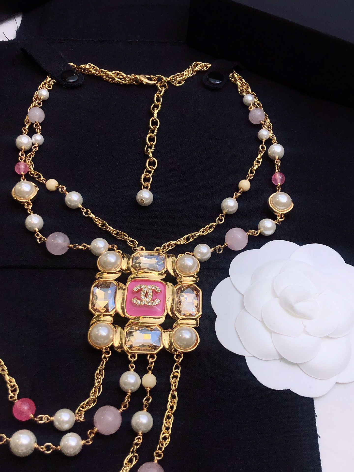 [TOP] CHANEL Pearl Dounble C Necklaces