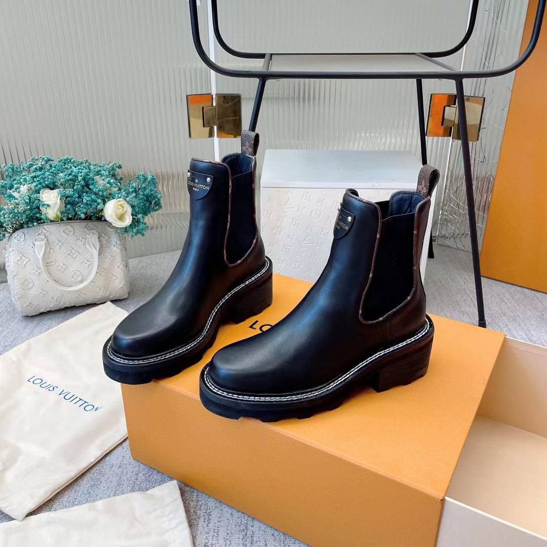 [TOP] Louis Vuitton LV  LV Beaubourg Ankle Boots Logo