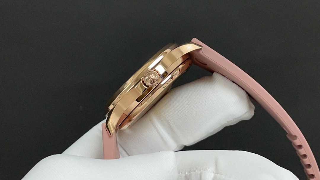 [TOP] Patek Philippe AQUANAUT Women's 35.6mm Watch - Pink with Gold