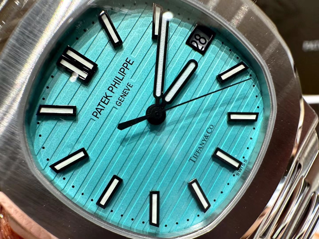 [TOP] Patek Philippe Nautilus 40mm Watch   Blue