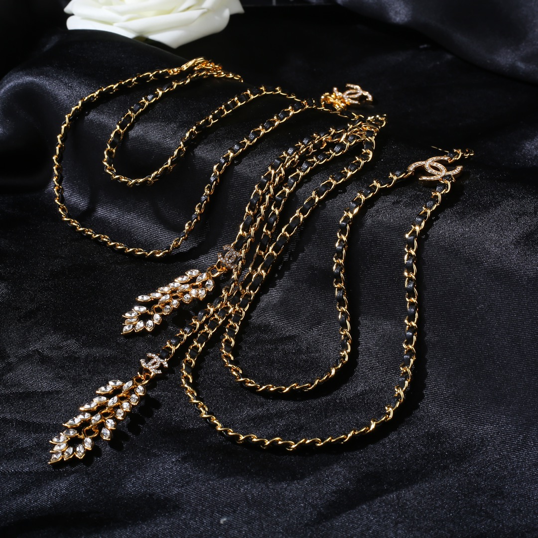 [TOP] CHANEL Multi Layer  Vintage Waist Chain