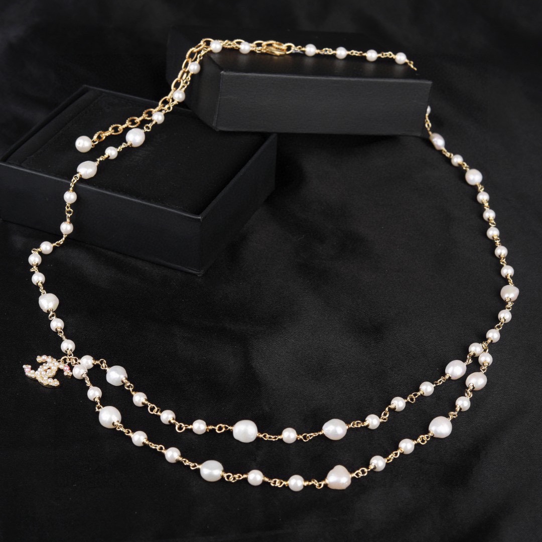 [TOP] CHANEL Pearl Waist Chain