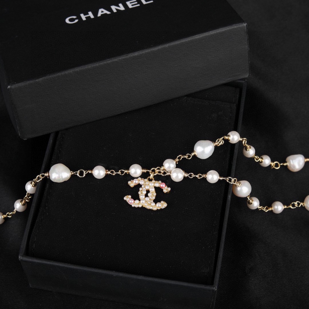 [TOP] CHANEL Pearl Waist Chain