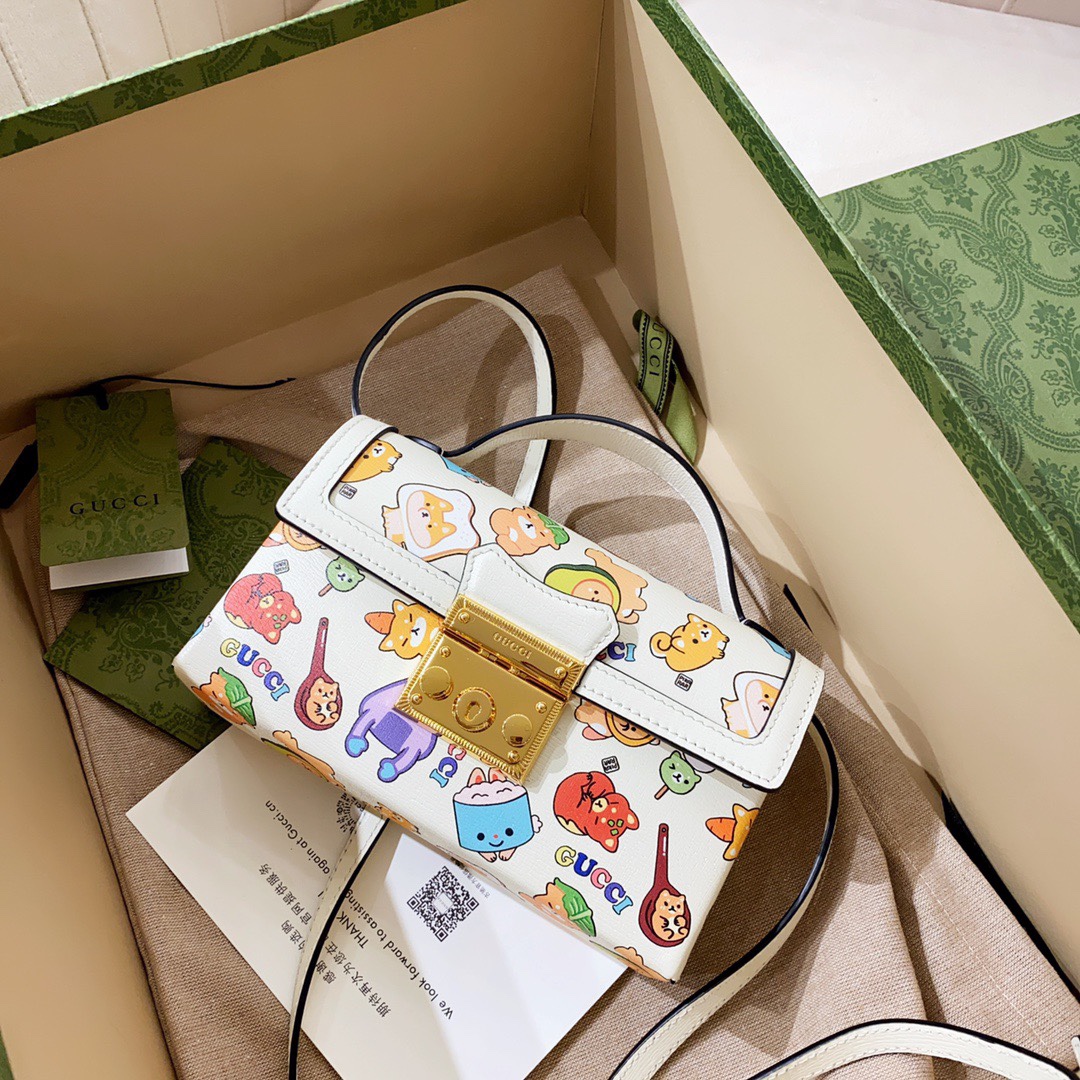 [TOP] GUCCI 𝗸𝗮𝘄𝗮𝗶𝗶 Bags 18cm (W) x 10cm (H) x 5cm (D)