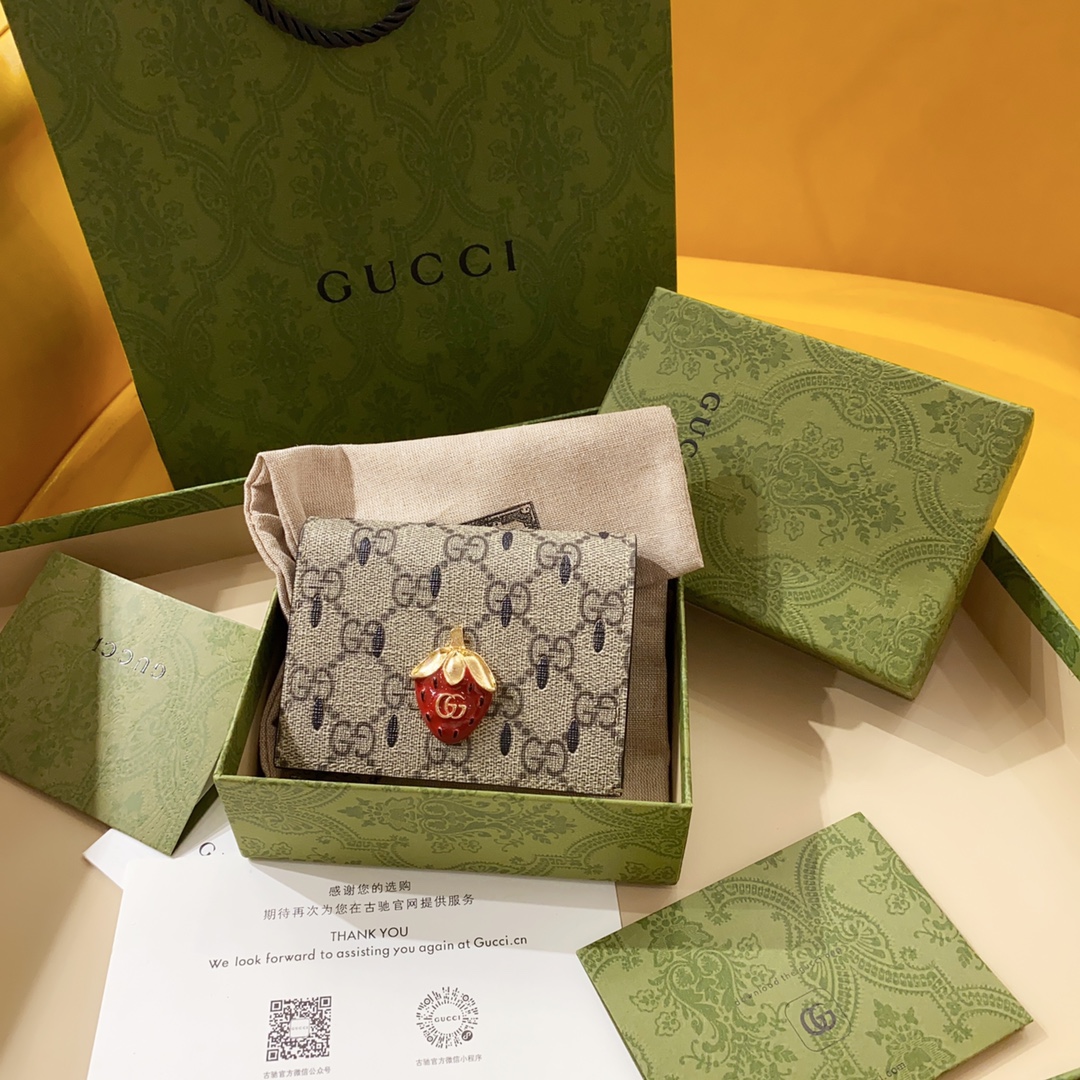 [TOP] GUCCI Strawberry Card Case Wallet 11.5x8x3 cm