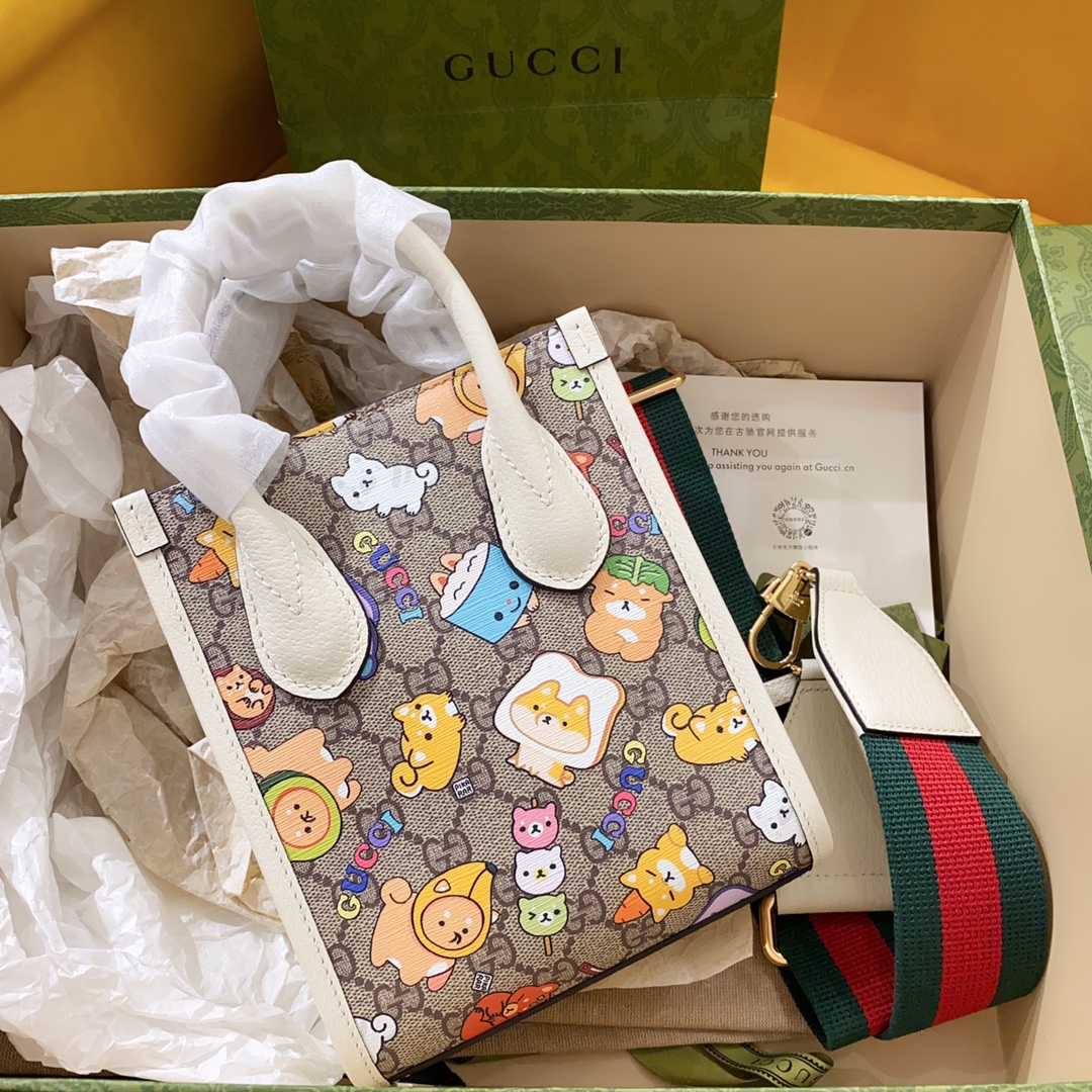 [TOP] GUCCI 𝗸𝗮𝘄𝗮𝗶𝗶 Tote Bags 16cm (W) x 20cm (H) x 7cm (D)