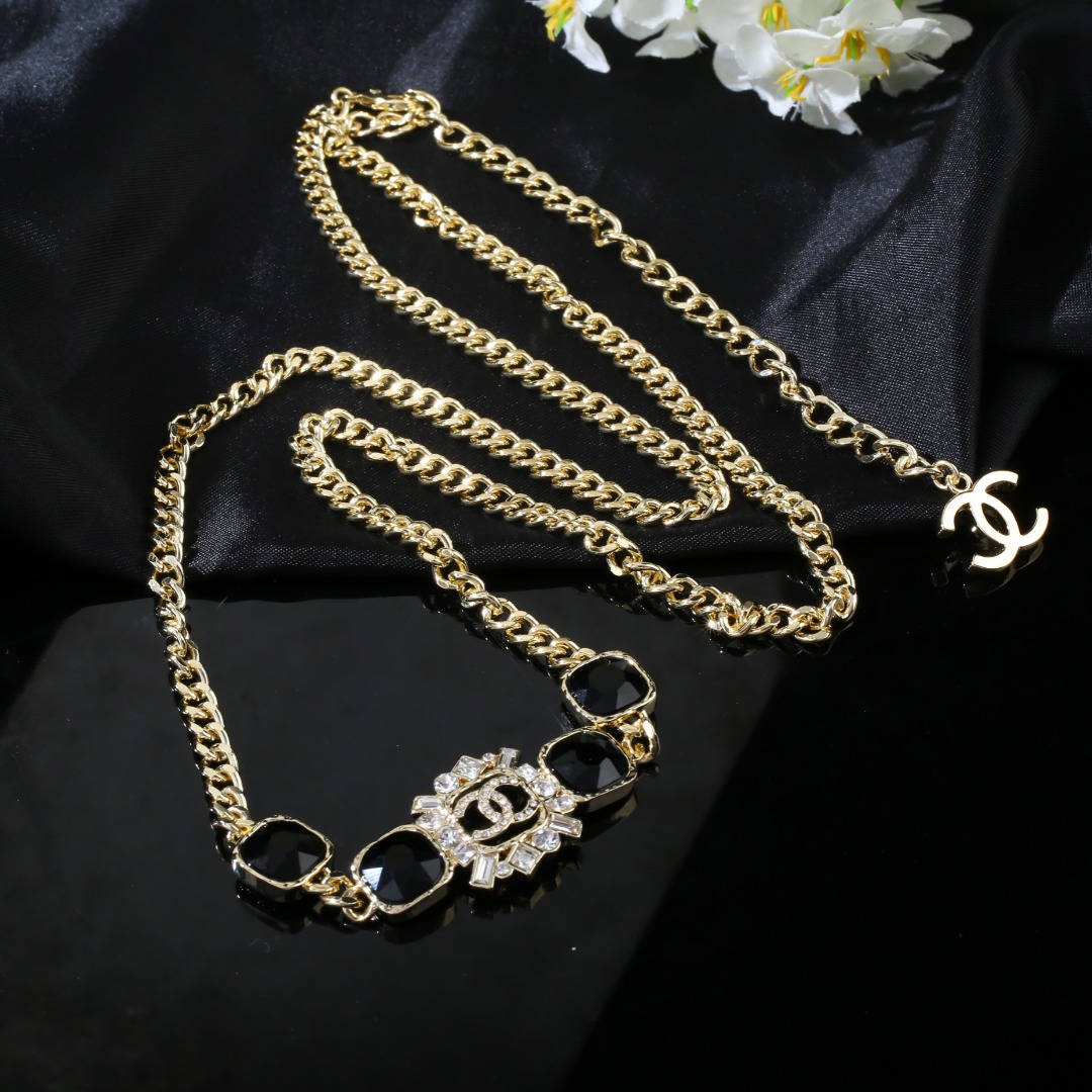 [TOP] CHANEL Crystal Rhinestone Waist Chain