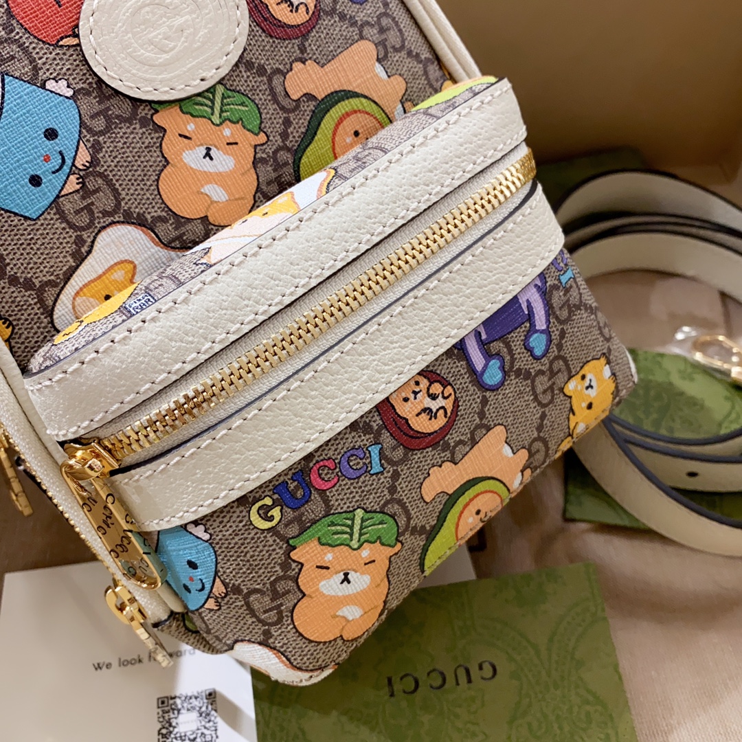 [TOP] GUCCI 𝗸𝗮𝘄𝗮𝗶𝗶 Bags 15cm (W) x 19cm (H) x 8cm (D)