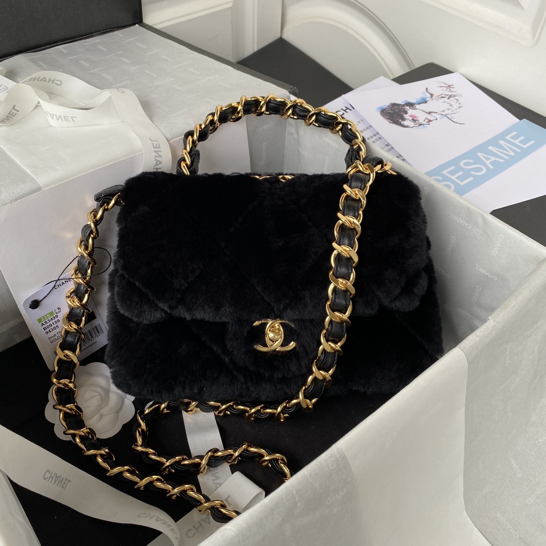 [TOP] CHANEL Classic Flap Bag Wool 18 X 23 X 9 cm - Black & GHW