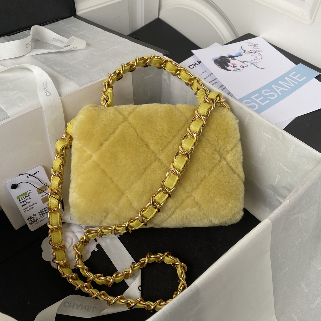 [TOP] CHANEL Classic Flap Bag Wool 15 X 20.5 X 8 cm - Yellow & GHW