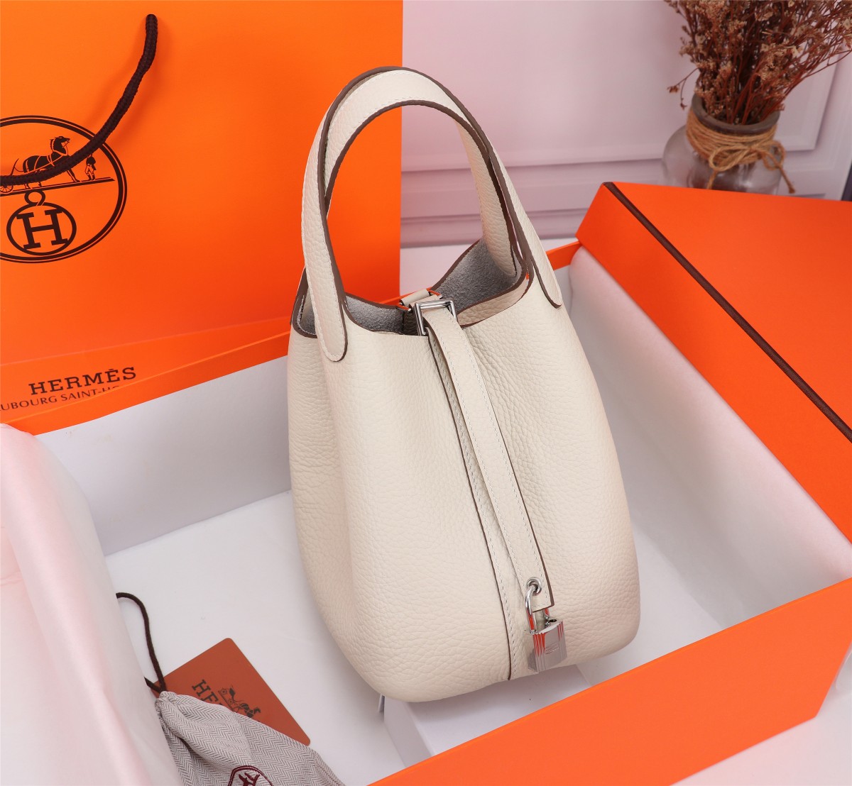 [TOP] HERMES Picotin Lock Bag TC Leather 18cm/22cm - Craie - GHW/SHW