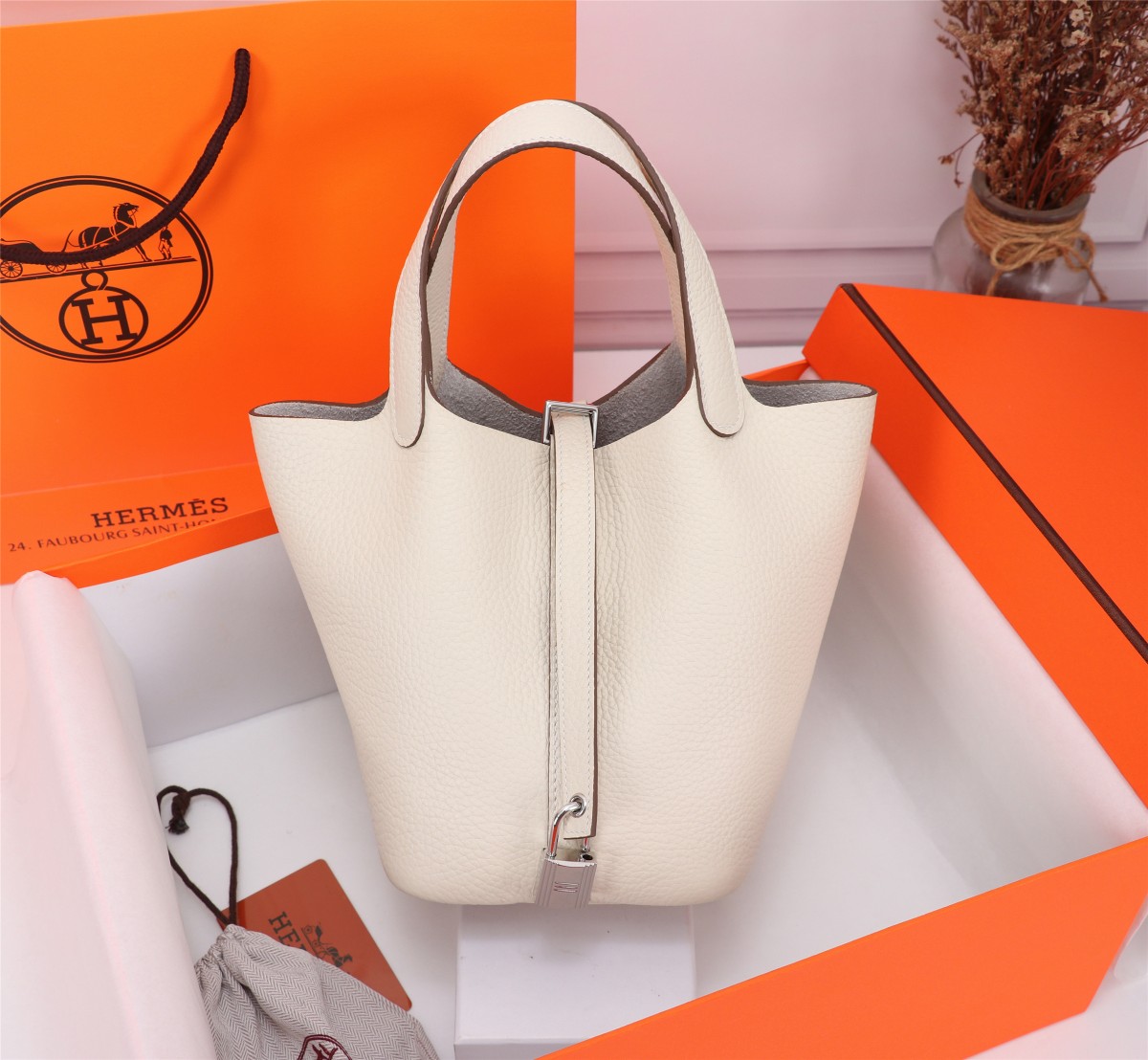 [TOP] HERMES Picotin Lock Bag TC Leather 18cm/22cm - Craie - GHW/SHW