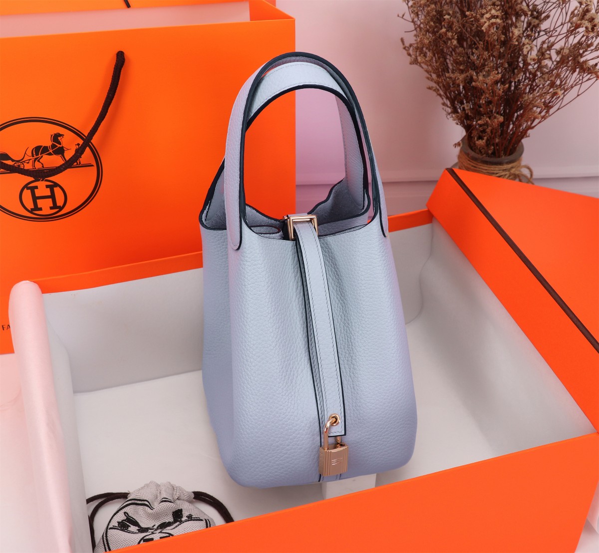 [TOP] HERMES Picotin Lock Bag TC Leather 18cm/22cm - Bleu Pale