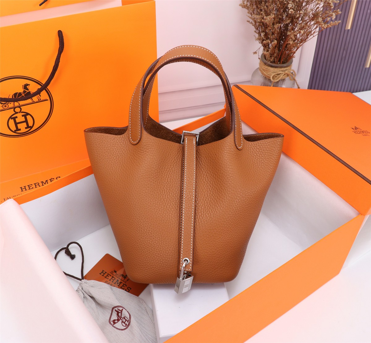 [TOP] HERMES Picotin Lock Bag TC Leather 18cm/22cm - Gold - GHW/SHW