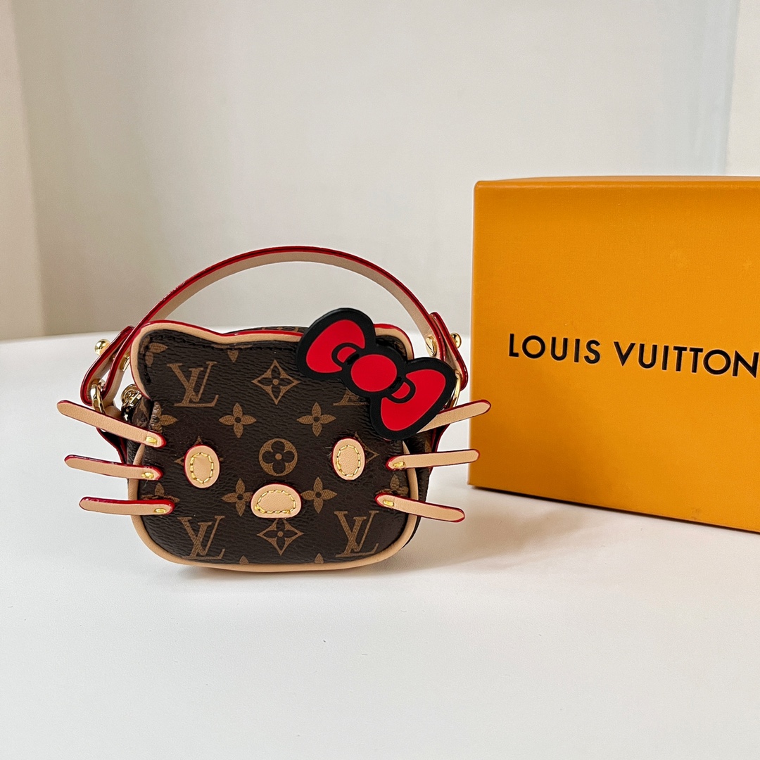 [TOP] Louis Vuitton LV Airpods Hello Kitty Super Mini Bag 10×8×4cm