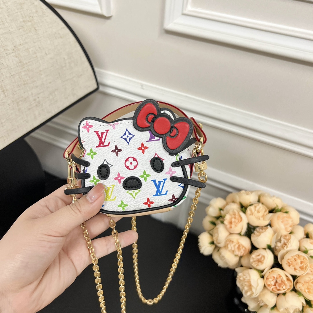 [TOP] Louis Vuitton LV Airpods Hello Kitty Super Mini Bag 10×8×4cm