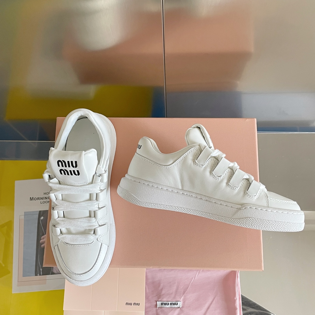 [TOP] Miu Miu Small White Shoes Casual Sneakers