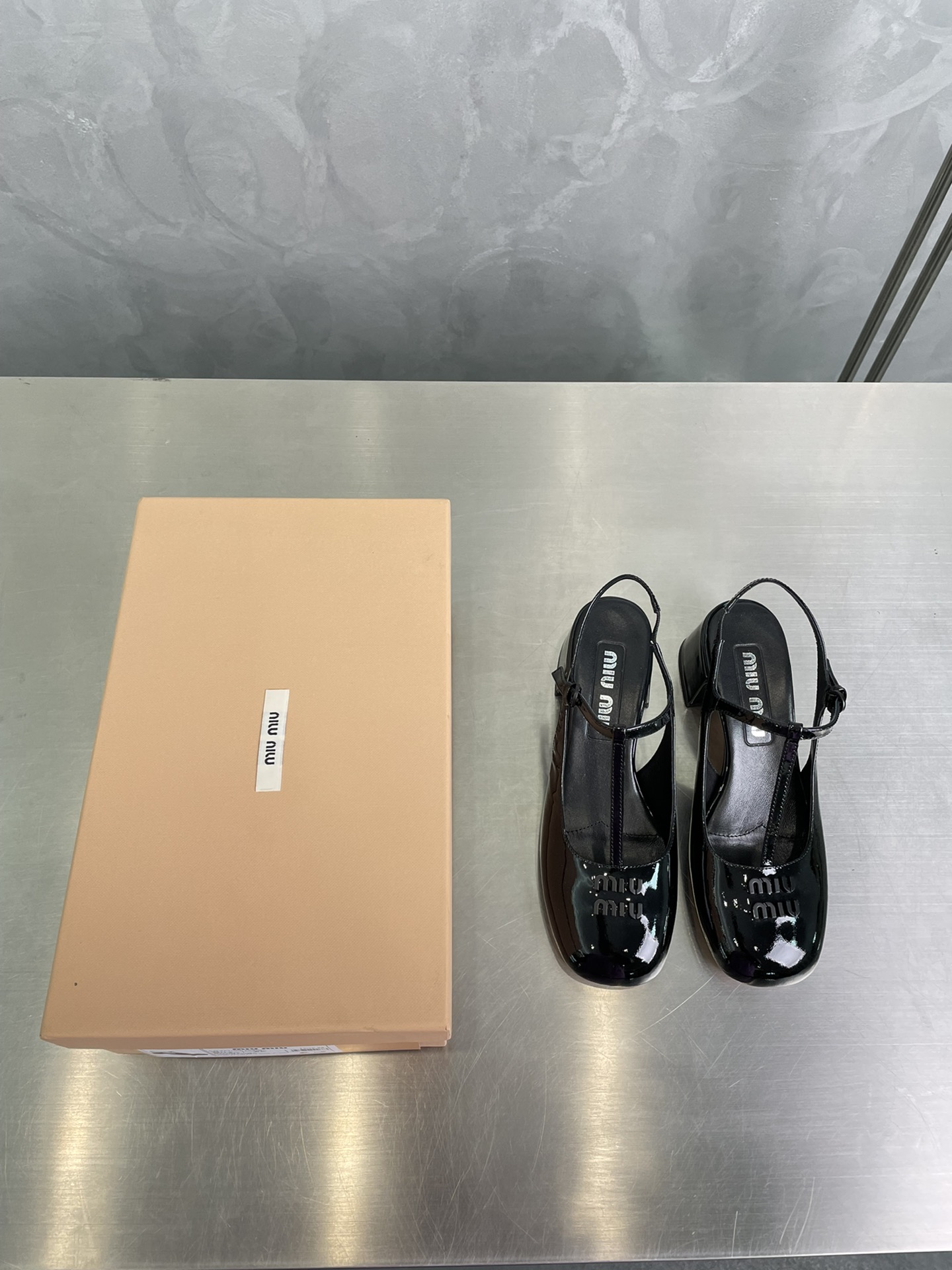 [TOP] Miu Miu Mary Jane Shoes -4 Color