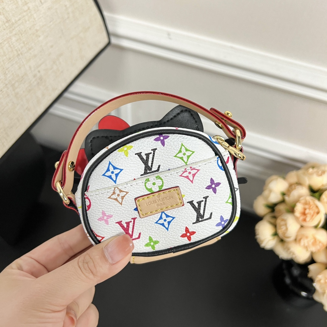 [TOP] Louis Vuitton LV Airpods Hello Kitty Super Mini Bag 10×8×4cm