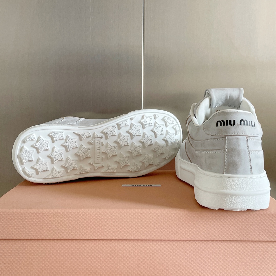 [TOP] Miu Miu Vintage Shoes Casual Sneakers
