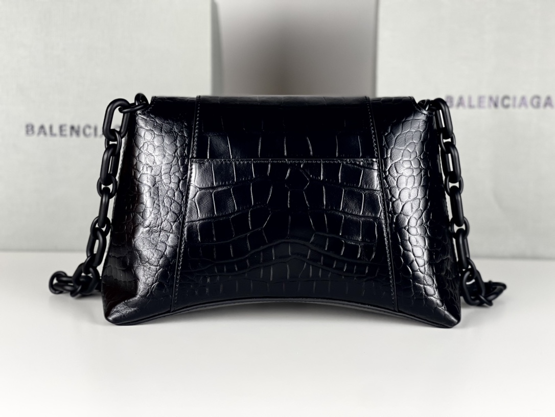 [TOP] BALENCIAGA Crocodile Pattern Downtown Bag 29 x 10 x 18 cm - Black