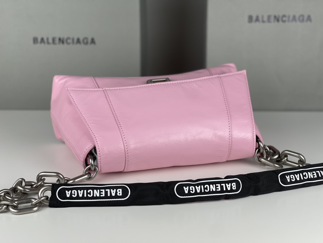 [TOP] BALENCIAGA Wax Skin Downtown Bag 29 x 10 x 18 cm - Pink & SHW
